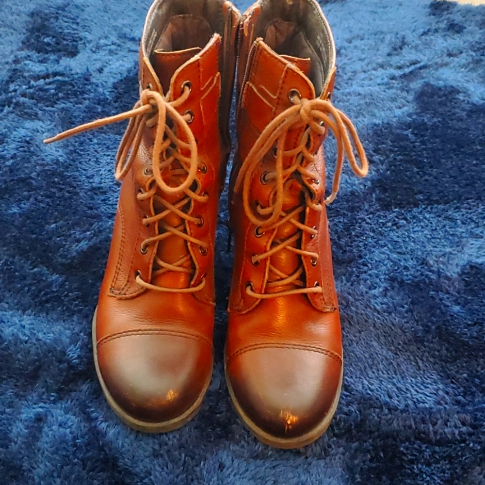 Clark's Jolissa Gypsum boot